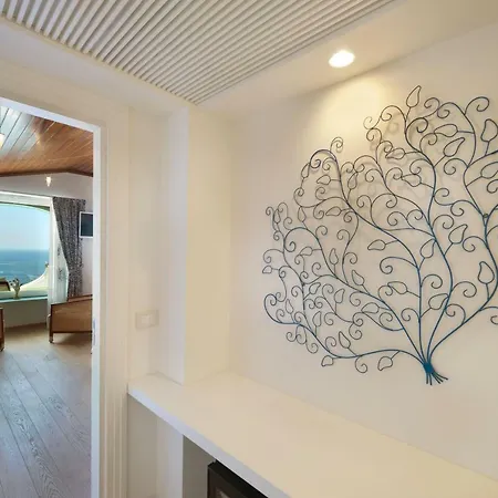 Infinity In Nerano, Sorrento Coast Villa