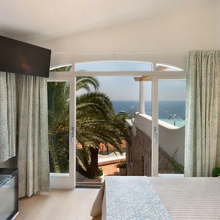 Infinity In Nerano, Sorrento Coast Villa